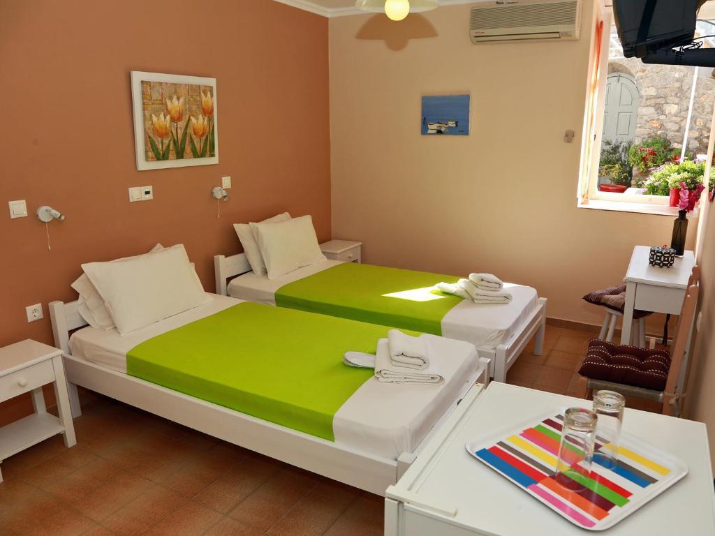 הידרה Theano Guesthouse מראה חיצוני תמונה