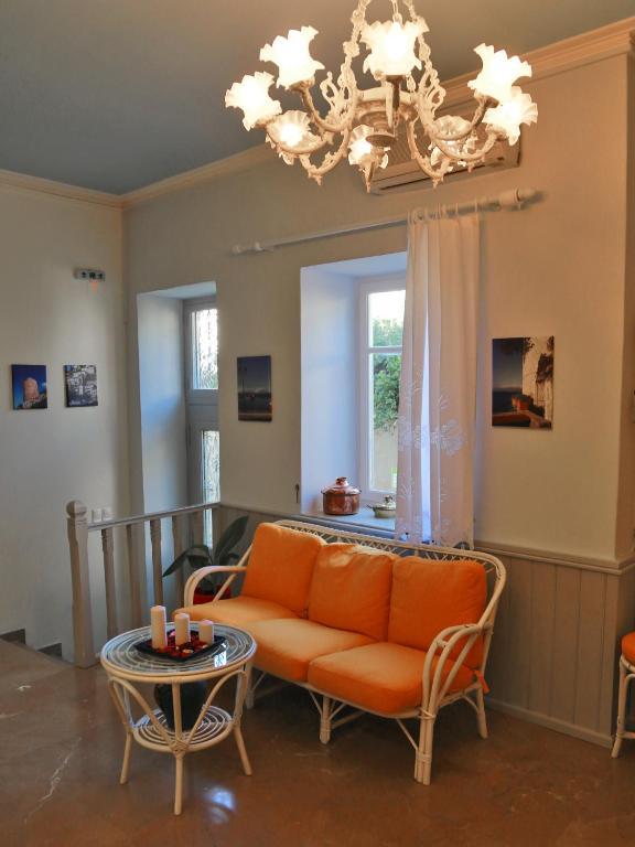 הידרה Theano Guesthouse מראה חיצוני תמונה