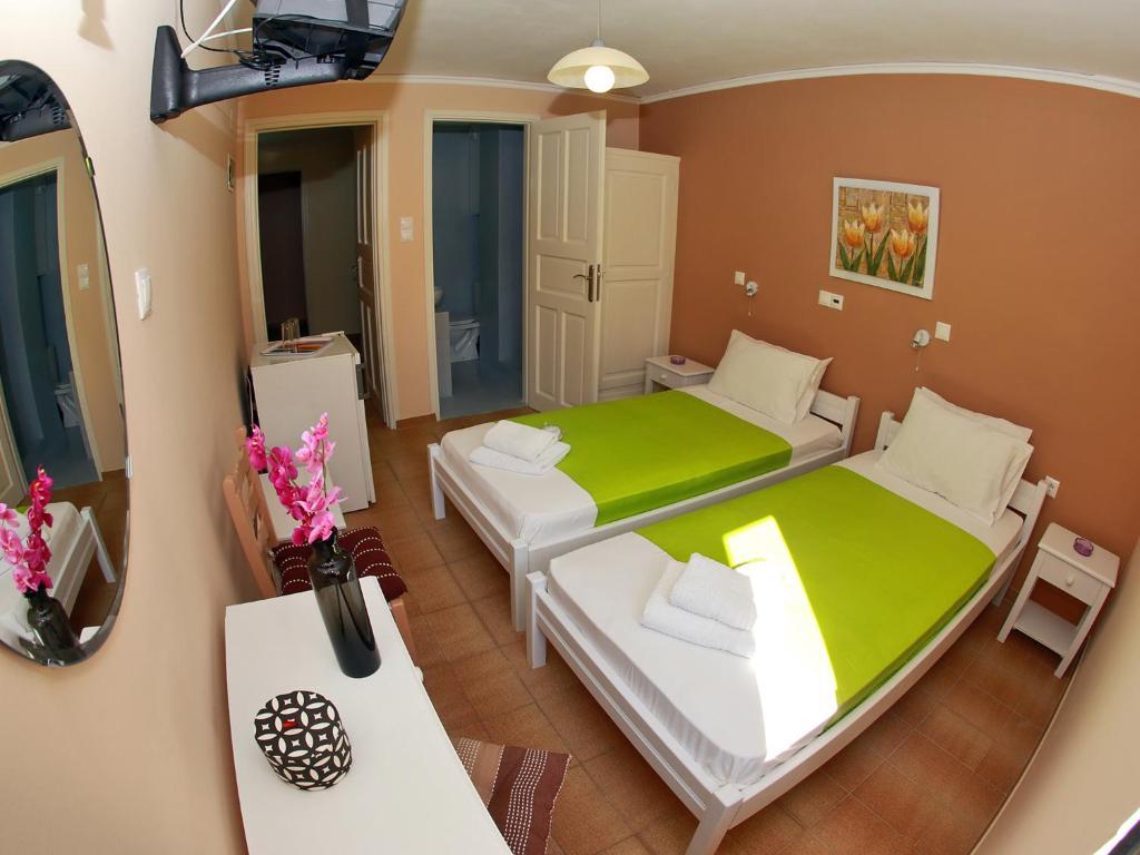 הידרה Theano Guesthouse מראה חיצוני תמונה